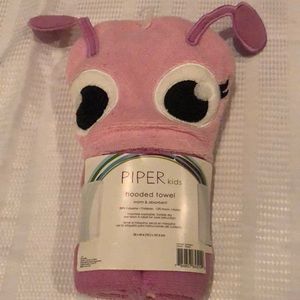 Towel hooded girls new Piper kids 88% polyester 12% nylon